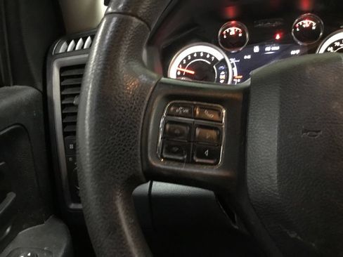 Used 2013 RAM 1500 Express AWD/4WD image 22
