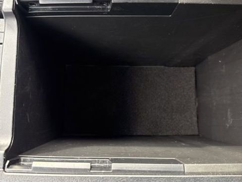 Used 2012 Toyota Camry SE image 25