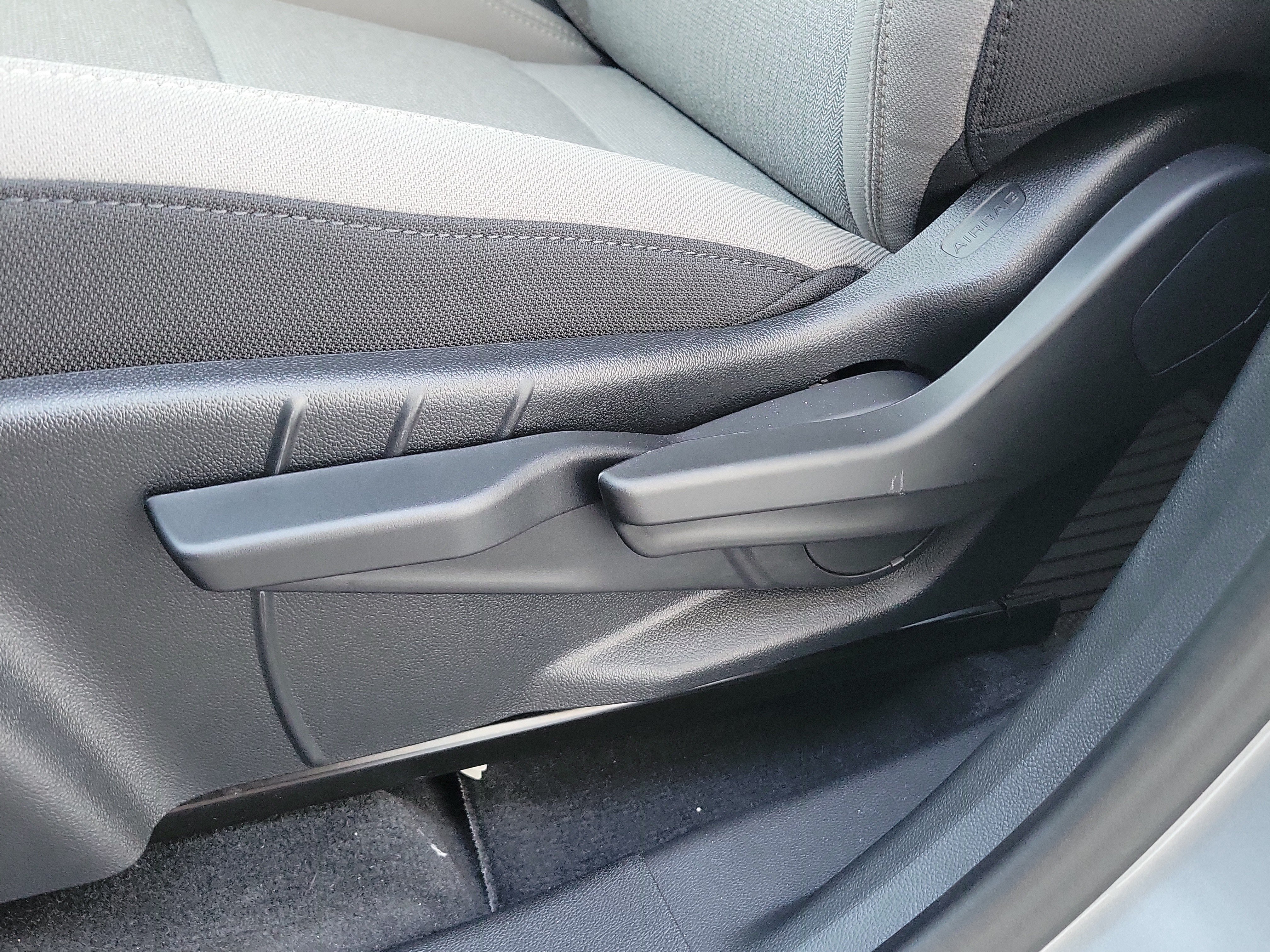 New 2027 GMC Terrain Elevation w/ LPO, Floor Liner Package FWD image 22