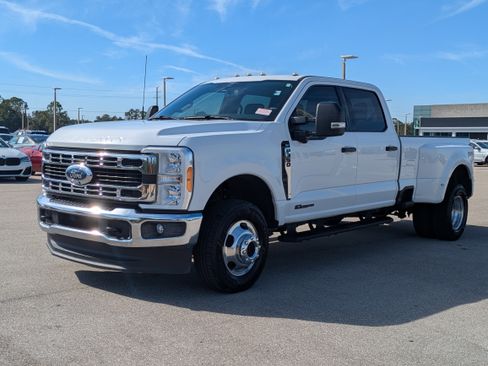 Used 2023 Ford F350 XLT w/ 360-Degree Camera Package image 9