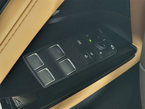 New 2025 Lexus LX 600 4WD w/ Luxury Package image 37