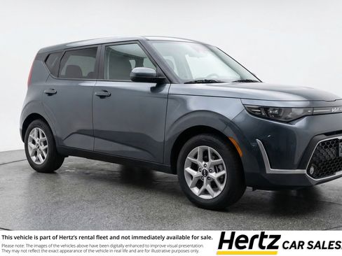 Used 2025 Kia Soul LX w/ LX Technology Package image 1