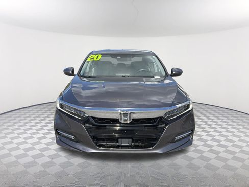 Used 2020 Honda Accord Touring image 2