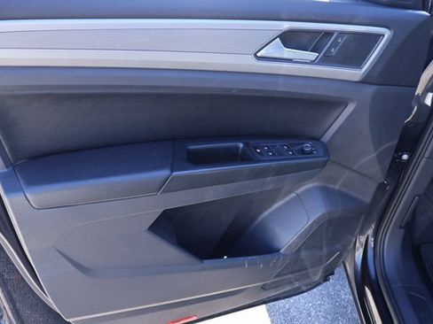 Used 2018 Volkswagen Atlas S image 10