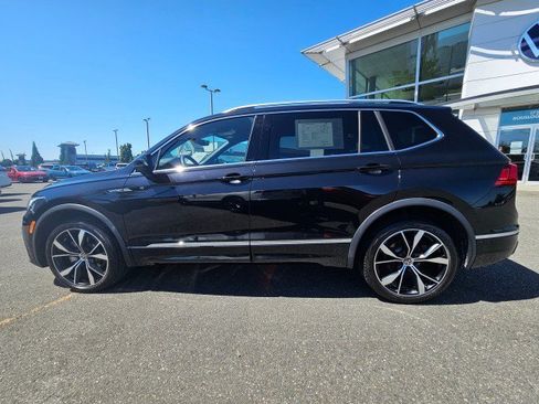 Certified 2023 Volkswagen Tiguan SEL R-Line AWD/4WD image 6