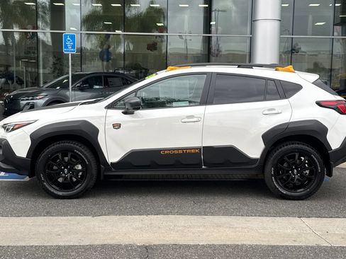 Certified 2025 Subaru Crosstrek 2.5i Wilderness w/ Crosstrek Mirror Package AWD/4WD image 9