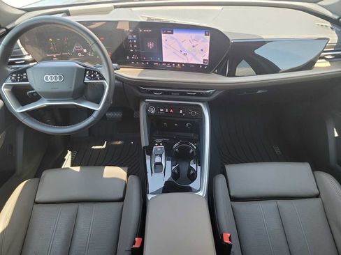 Certified 2025 Audi Q5 Premium Plus w/ Premium Plus AWD/4WD image 14