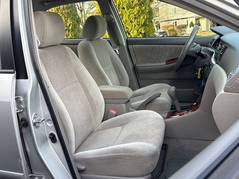 Used 2007 Toyota Corolla CE image 25