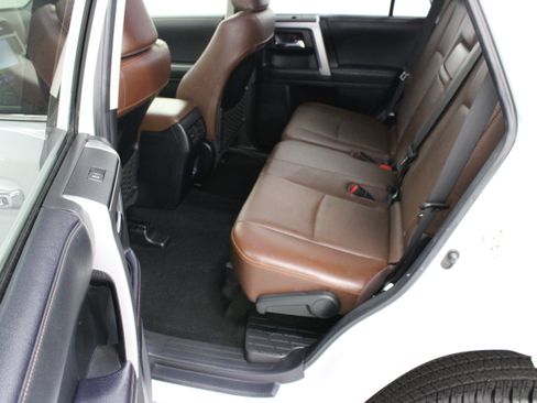 Used 2024 Toyota 4Runner Limited RWD image 30