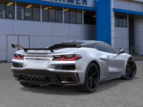 New 2026 Chevrolet Corvette Z06 w/ Z07 Performance Package RWD image 16