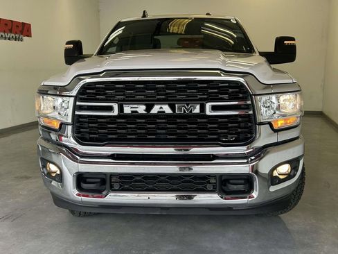 Used 2024 RAM 2500 Big Horn w/ Off Road Package AWD/4WD image 8