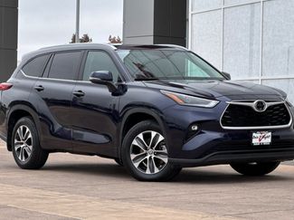 Certified 2023 Toyota Highlander XLE video 2