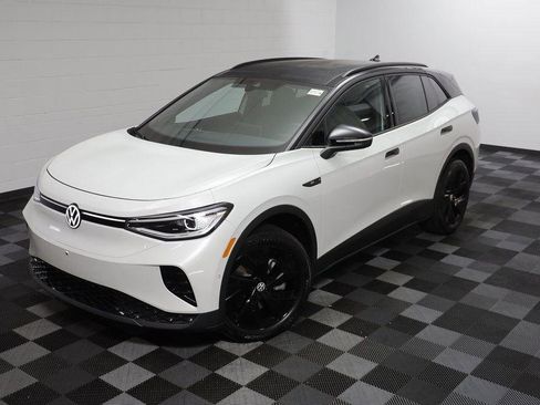 New 2025 Volkswagen ID.4 Pro S Plus image 2