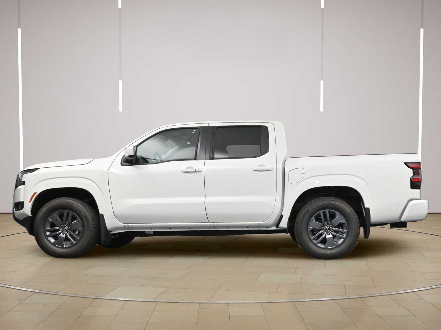 Certified 2025 Nissan Frontier SV w/ SV Convenience Package RWD image 28