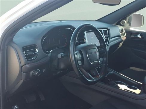 Used 2023 Dodge Durango GT image 8