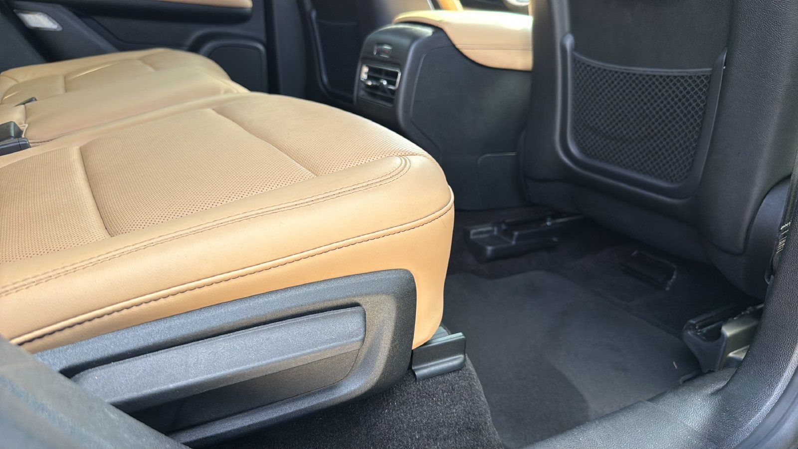 Used 2020 Lincoln Corsair Reserve FWD image 26