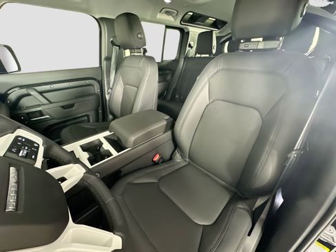 New 2026 Land Rover Defender 110 S image 23