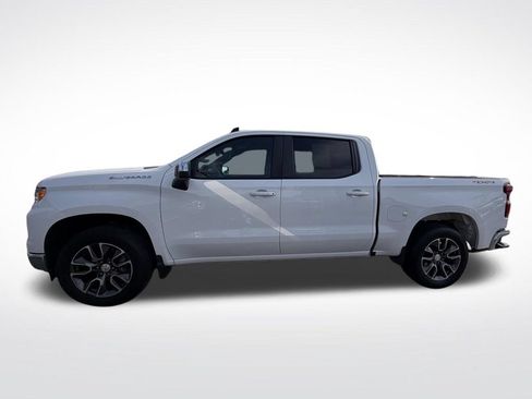 Used 2024 Chevrolet Silverado 1500 LT AWD/4WD image 2