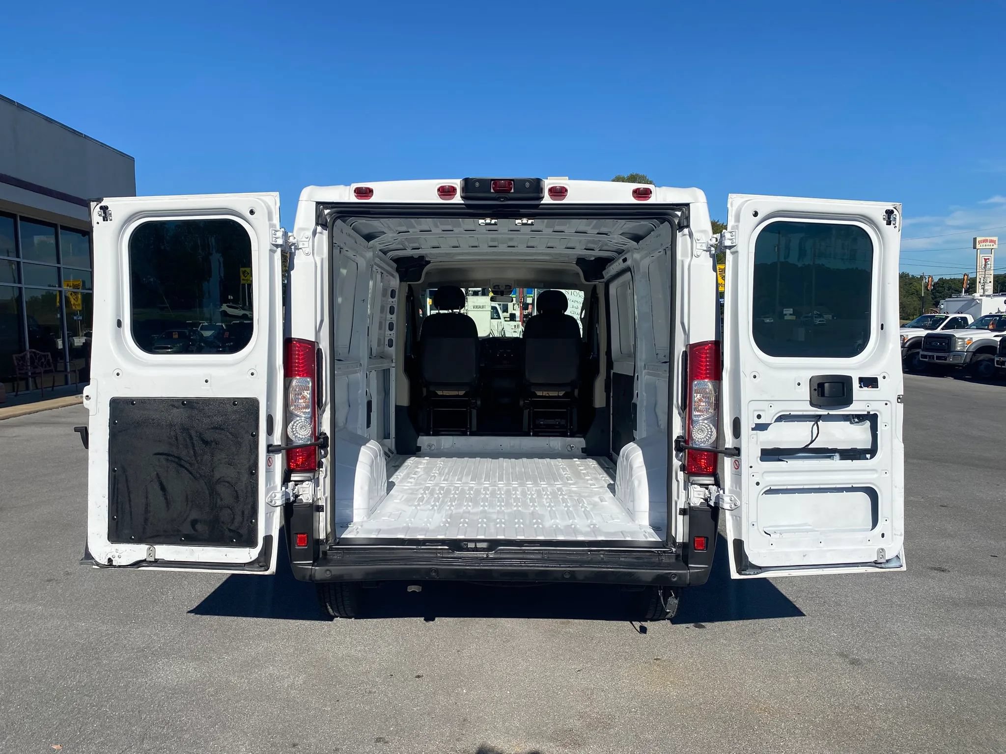 Used 2018 RAM ProMaster 1500 FWD image 23