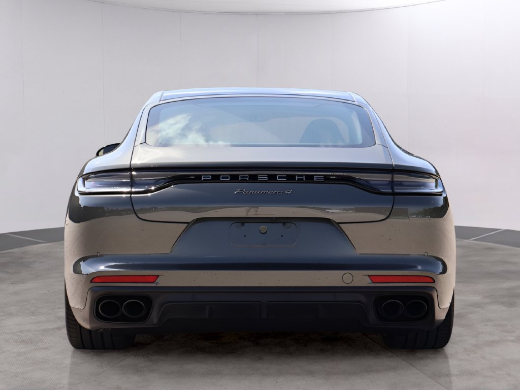 Used 2023 Porsche Panamera 4 Platinum Edition AWD/4WD image 5