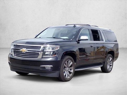 Used 2018 Chevrolet Suburban Premier AWD/4WD image 6