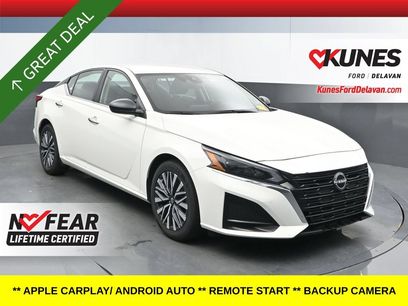 Used 2025 Nissan Altima 2.5 SV
