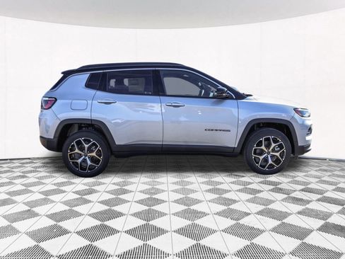 New 2026 Jeep Compass Limited image 9
