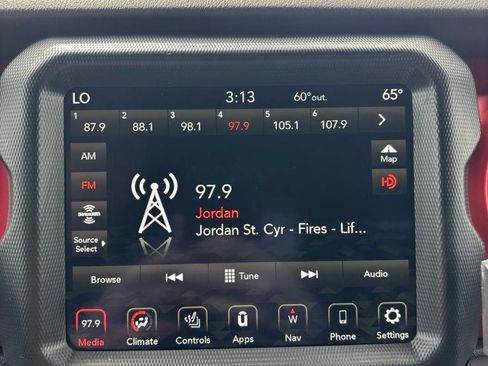 Used 2021 Jeep Wrangler Unlimited Rubicon AWD/4WD image 18