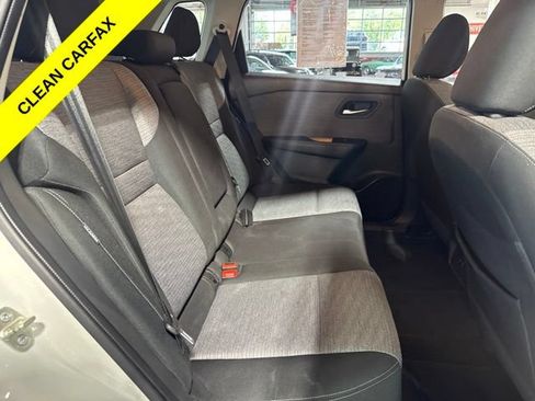 Used 2023 Nissan Rogue SV AWD/4WD image 38