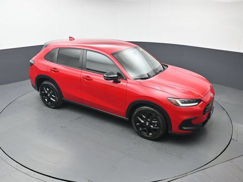Certified 2024 Honda HR-V Sport image 38
