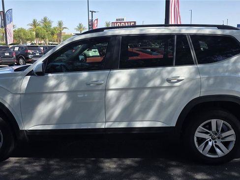 Used 2021 Volkswagen Atlas S FWD image 8