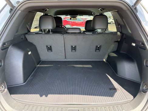 New 2026 Chevrolet Equinox ACTIV w/ Convenience Package III AWD/4WD image 24