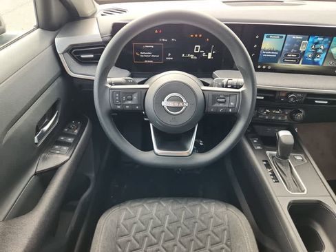 New 2026 Nissan Kicks SV w/ Cold Weather Package image 8