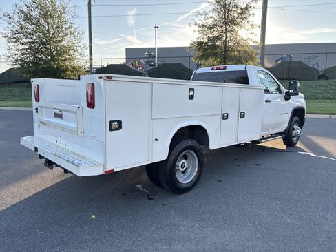 Used 2020 Chevrolet Silverado 3500 W/T w/ WT Convenience Package AWD/4WD image 9