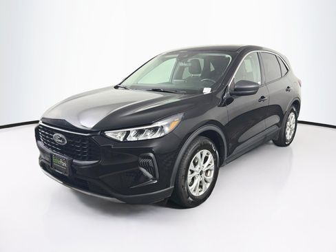 Used 2024 Ford Escape Active FWD image 3