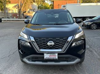 Used 2023 Nissan Rogue S video 2