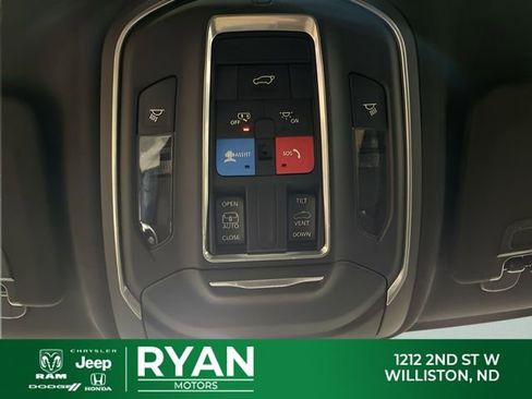 New 2026 Jeep Grand Cherokee Laredo X AWD/4WD image 33