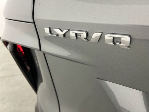 Used 2024 Toyota Corolla Cross AWD Hybrid image 32