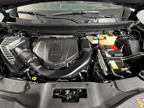 Certified 2024 Chevrolet Traverse RS FWD image 46