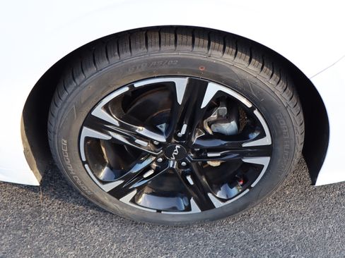 Used 2023 Kia K5 GT-Line FWD image 15