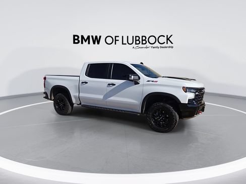 Used 2024 Chevrolet Silverado 1500 ZR2 w/ Technology Package AWD/4WD image 2