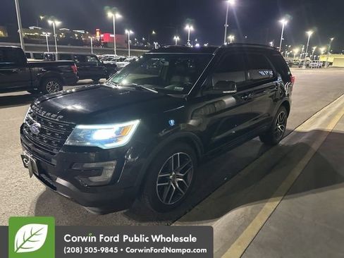 Used 2016 Ford Explorer Sport w/ Equipment Group 401A image 3