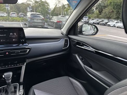 Used 2023 Kia Seltos S image 16