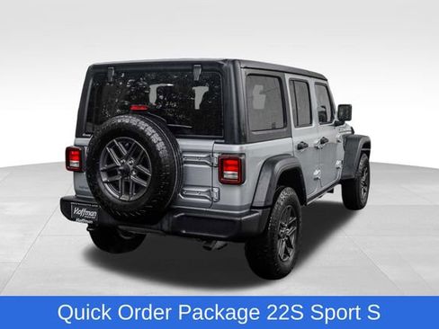 Used 2024 Jeep Wrangler Unlimited Sport AWD/4WD image 6