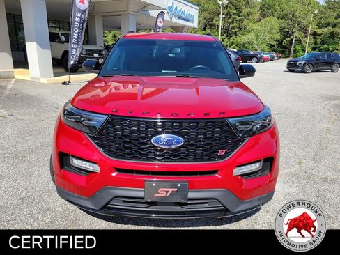 Certified 2022 Ford Explorer ST w/ ST Street Pack AWD/4WD image 10