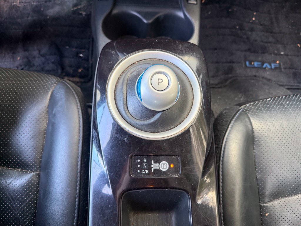 Used 2013 Nissan Leaf SL FWD image 18