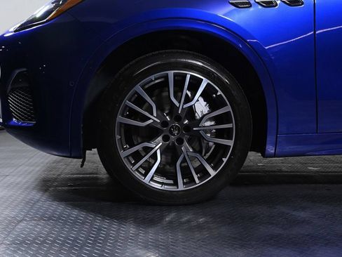Used 2025 Maserati Grecale GT AWD/4WD image 26