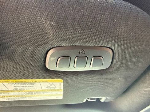 Used 2021 Ford Expedition Max Limited AWD/4WD image 18