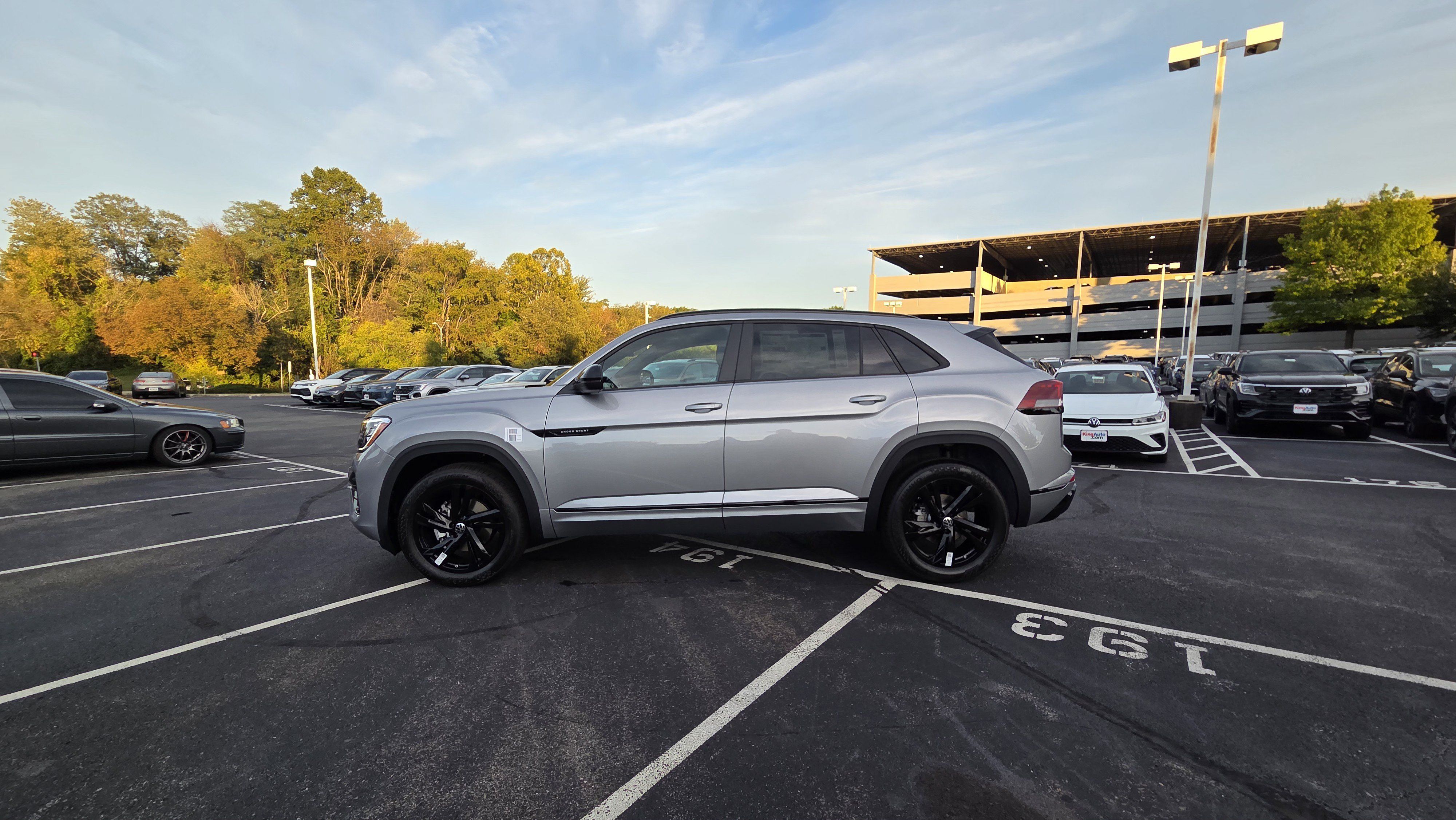 New 2026 Volkswagen Atlas Cross Sport SEL R-Line AWD/4WD image 6