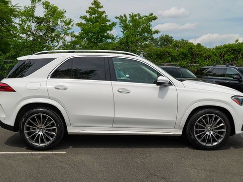 Used 2025 Mercedes-Benz GLE 450e 4MATIC image 8